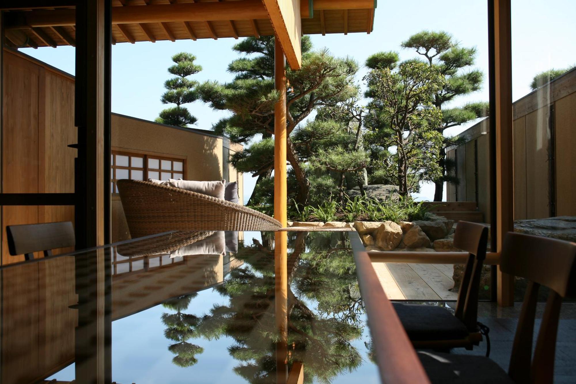 Hotel New Awaji Sumoto Экстерьер фото