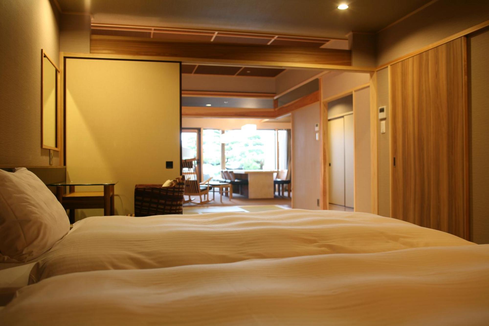 Hotel New Awaji Sumoto Экстерьер фото