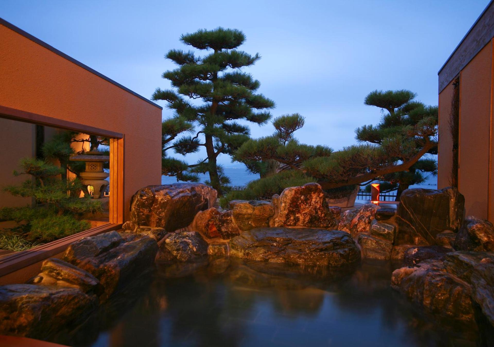 Hotel New Awaji Sumoto Экстерьер фото