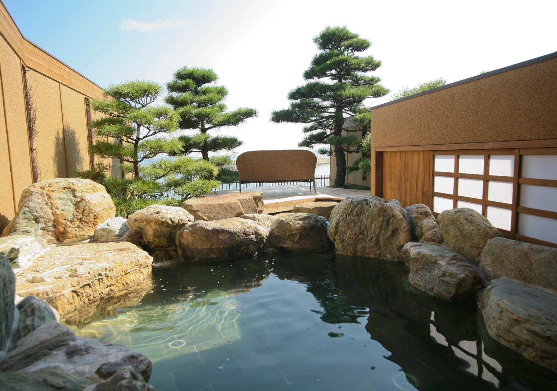 Hotel New Awaji Sumoto Экстерьер фото