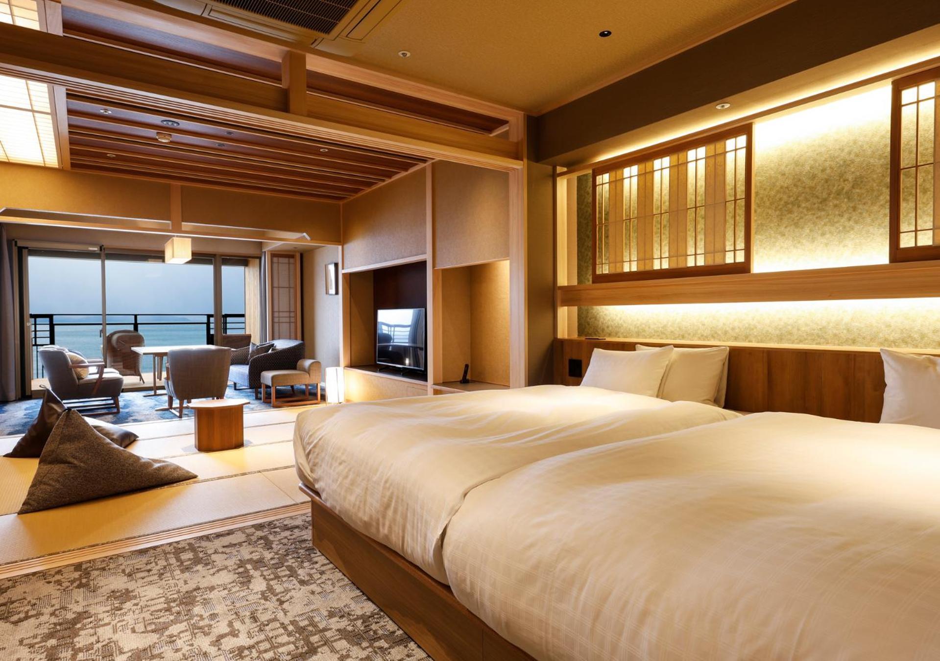 Hotel New Awaji Sumoto Экстерьер фото