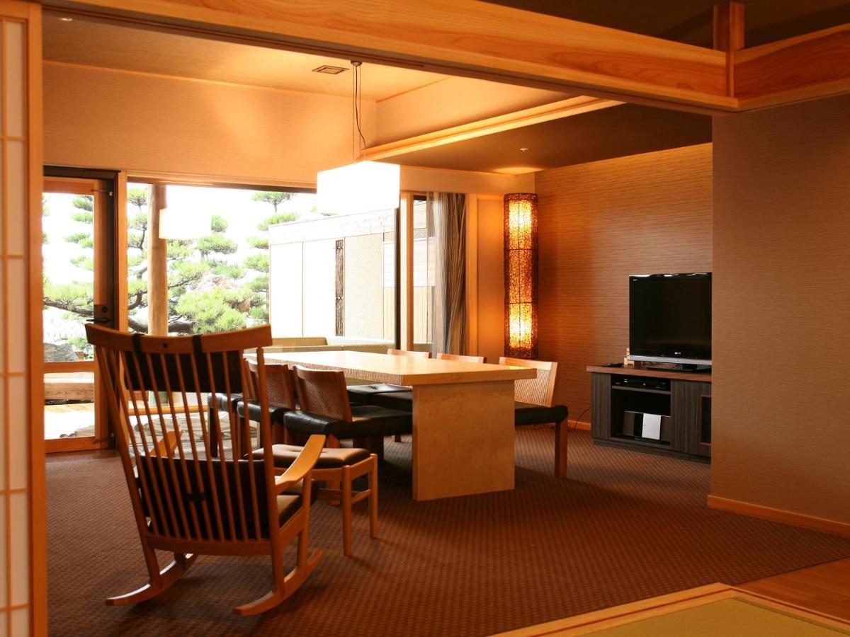 Hotel New Awaji Sumoto Экстерьер фото
